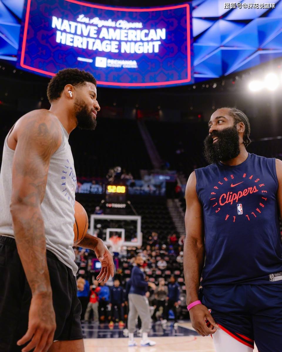 NBA-3方交易!科林斯加盟快船鲍威尔赴热火(科林鲍威尔共和党)