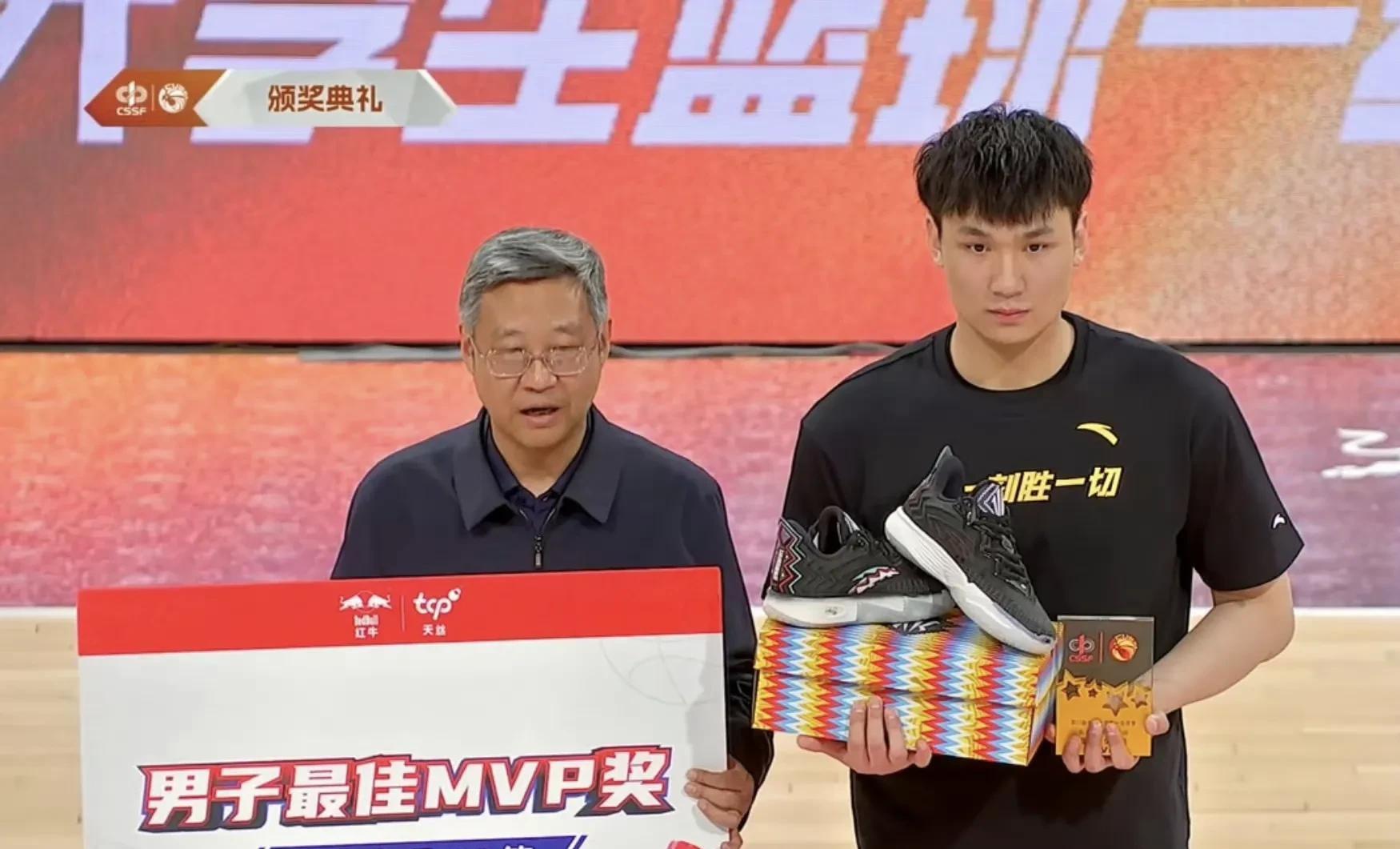 星空体育-包含管子煜能否直接打CBA？注册期满才能上一队！的词条